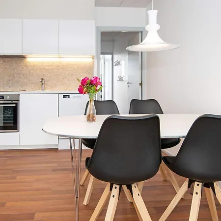 V Apartment